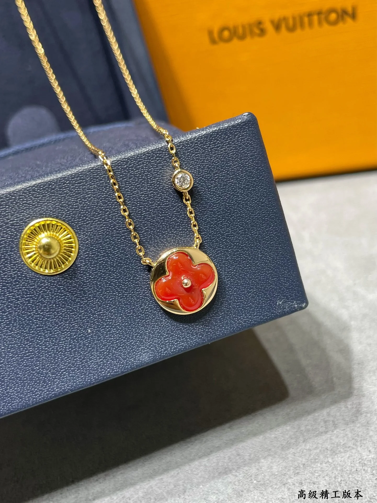 LV-Ожерелье 028