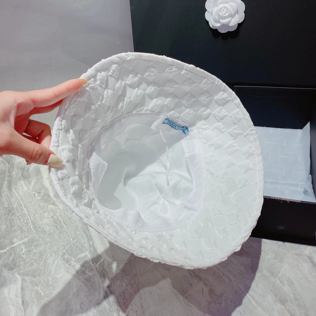 Шляпа рыбака Saint Y-Luo с 3D-шахматным рисунком — незаменимая вещь в путешествиях.