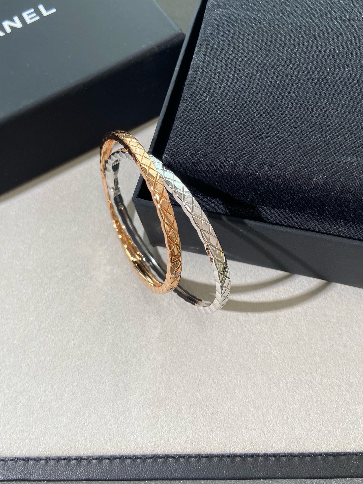 Браслет Chanel 111