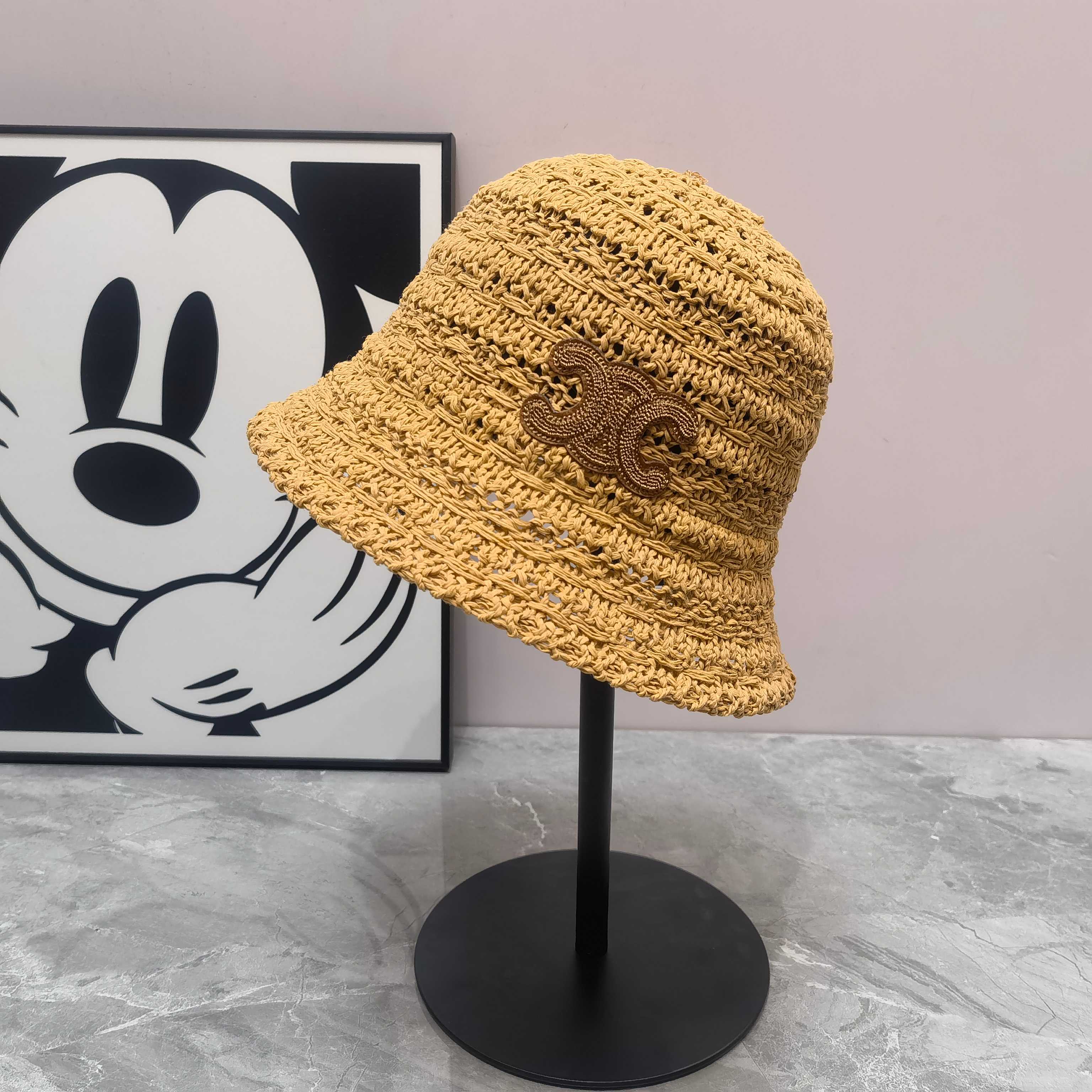 Вязаная шляпа от солнца Celine - 1