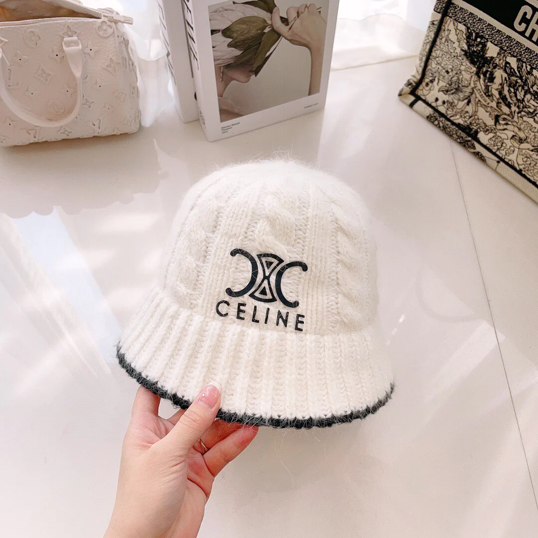 Панама Celine из кроличьего меха