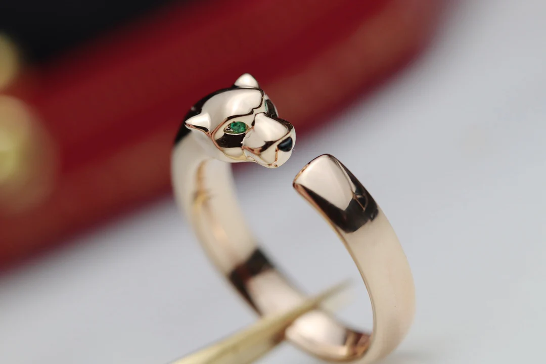 Кольцо Cartier - розовое золото 008