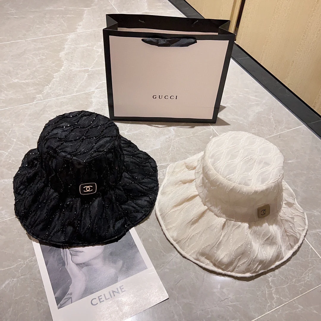 Новинка сезона весна/лето 2023 от Chanel - Курортный стиль - Кружевная рыбацкая шляпа - Черная