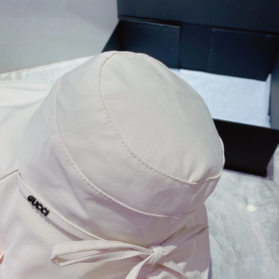 Летняя солнцезащитная шляпа Gucci - обхват головы 57 см