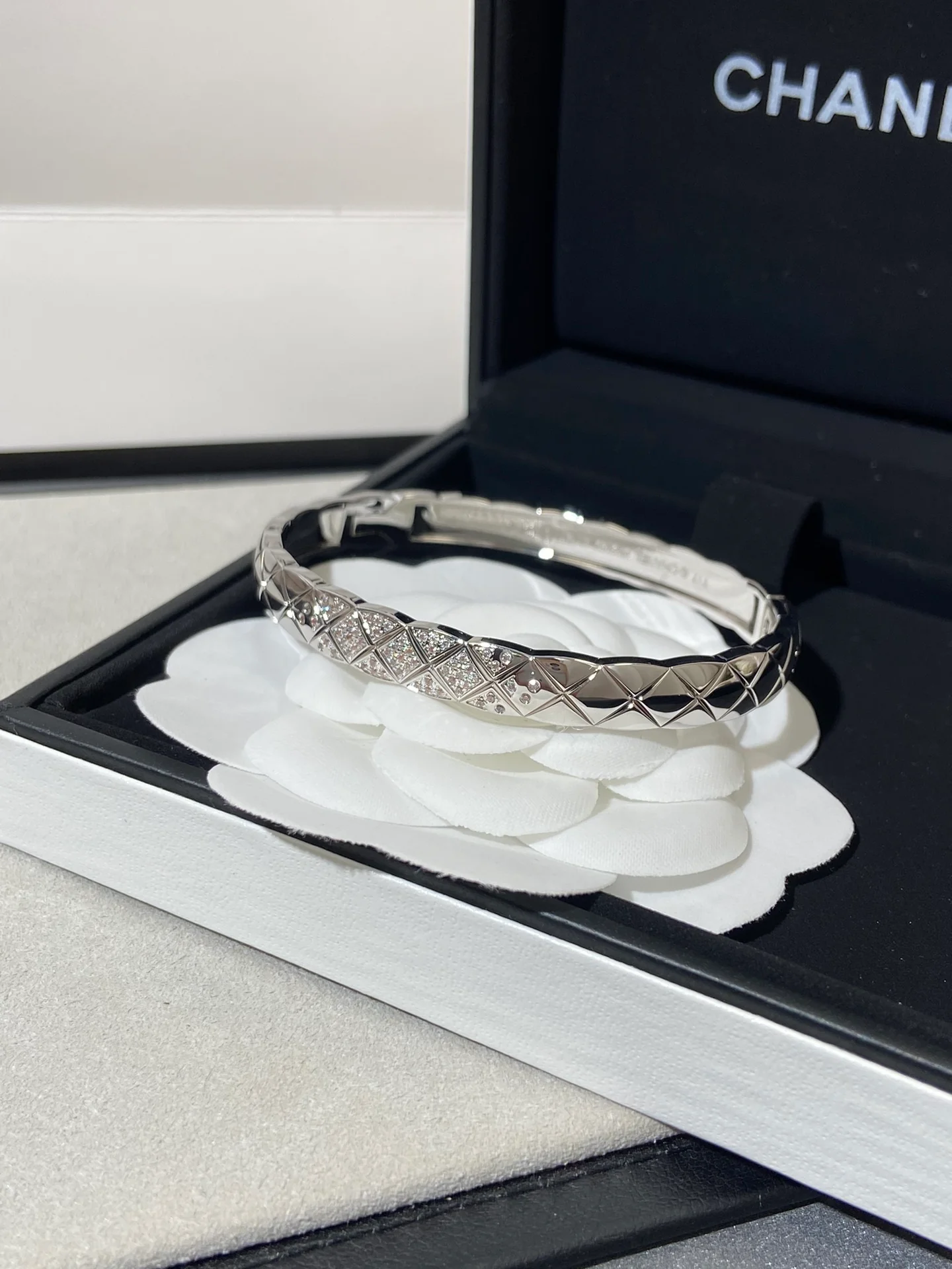 Браслет Chanel 105