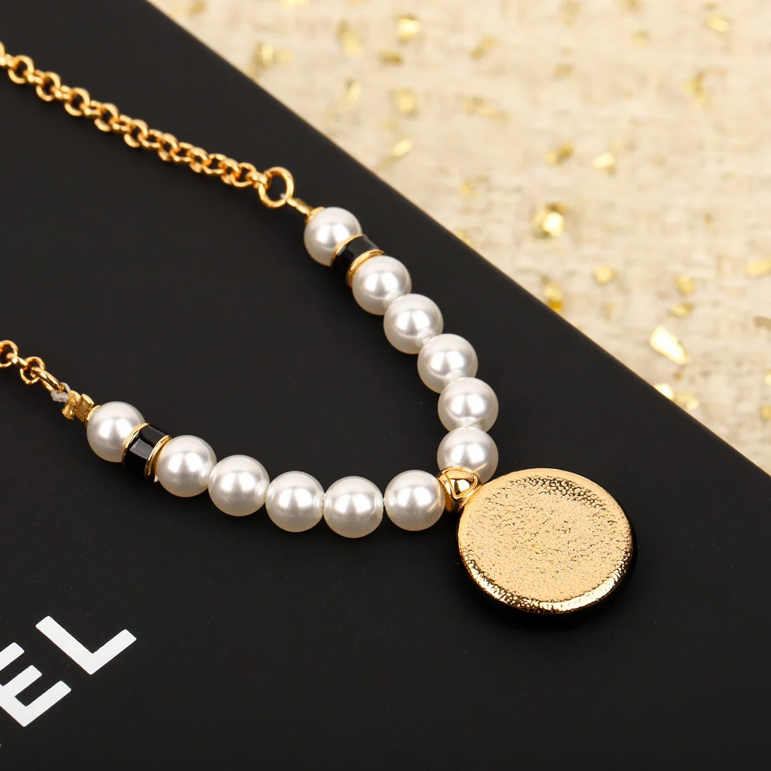 Колье Chanel 496