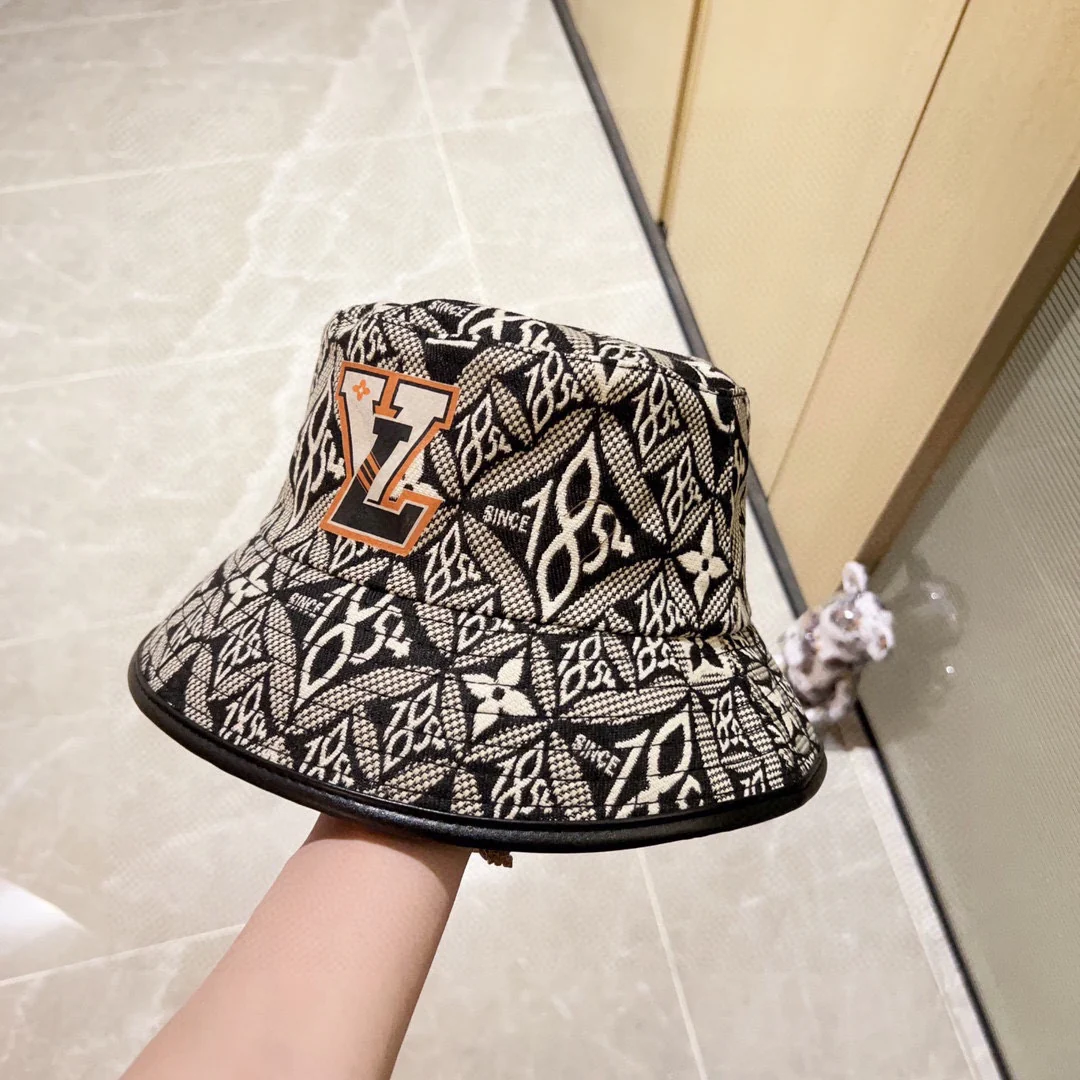 Новинка сезона весна/лето 2023 от LV - Вышитая рыбацкая шляпа - Черная