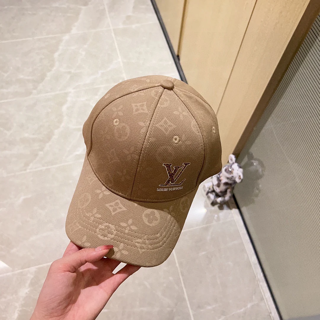 Новинка сезона весна/лето 2023 от LV - Бейсболка - Кофейно-коричневый