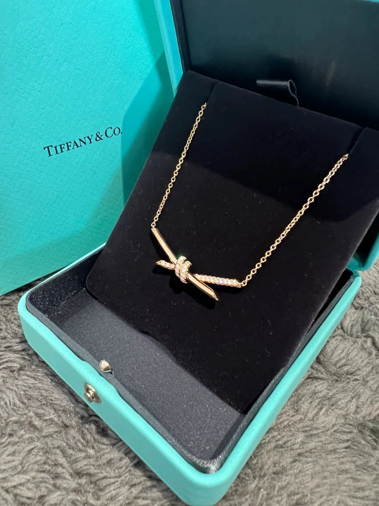 Колье Tiffany 105