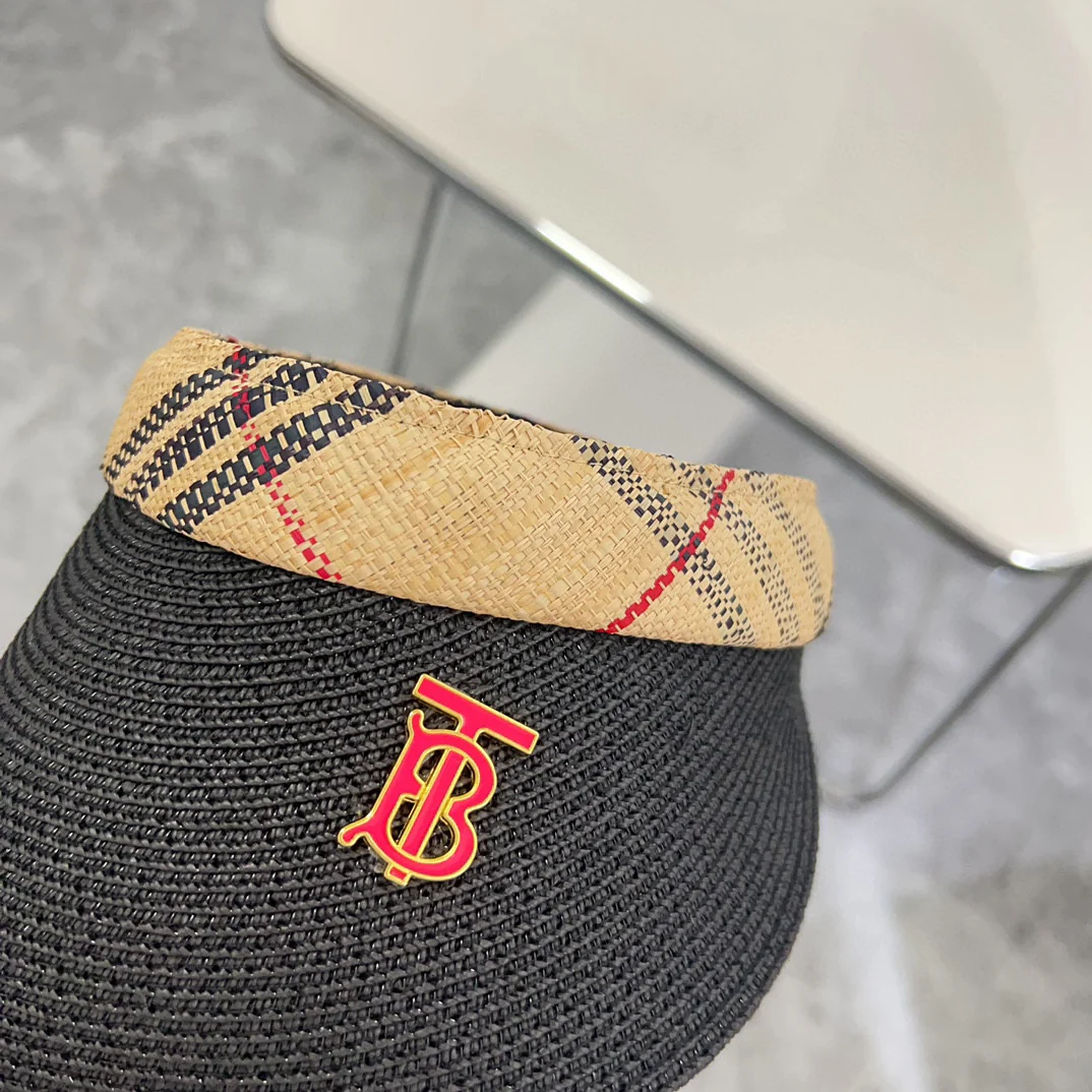 Новинка лета 2024 от Burberry - Классическая клетчатая солнцезащитная шляпа - Черная