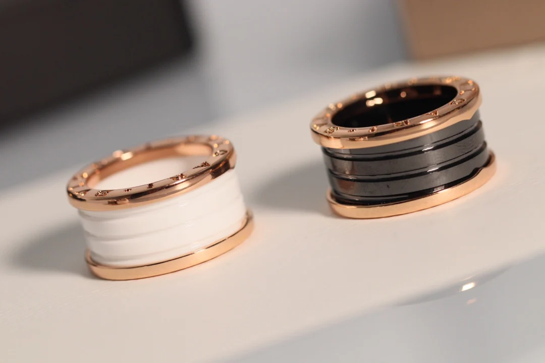 Кольцо Bvlgari 033