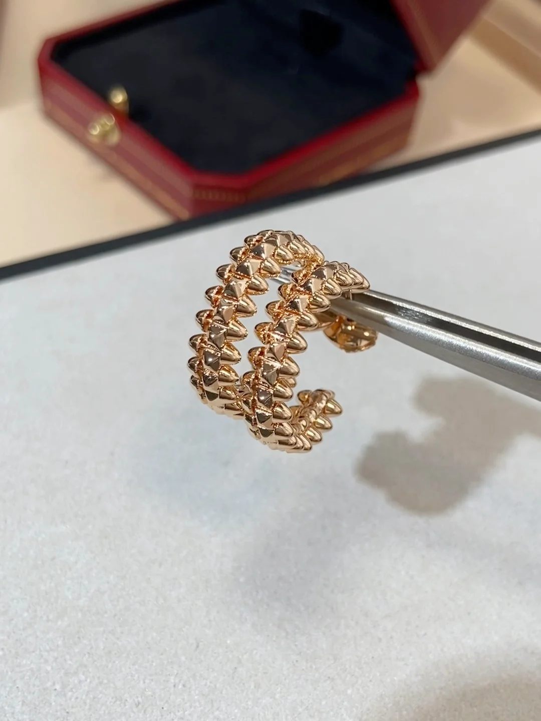 Серьги Cartier 015