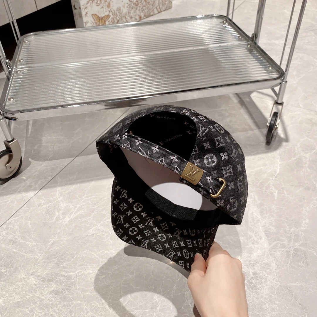 LV - Шляпа - Черная