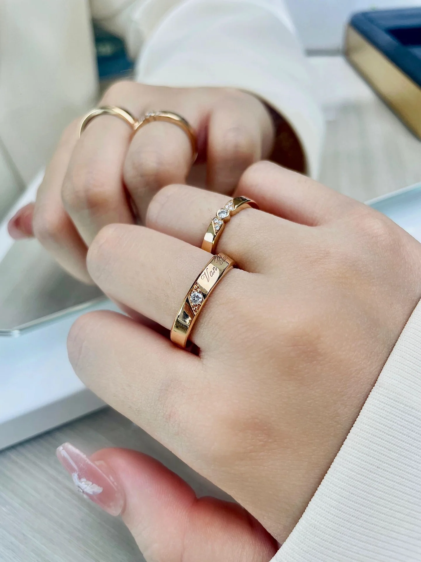 Ван Век - Кольцо 015