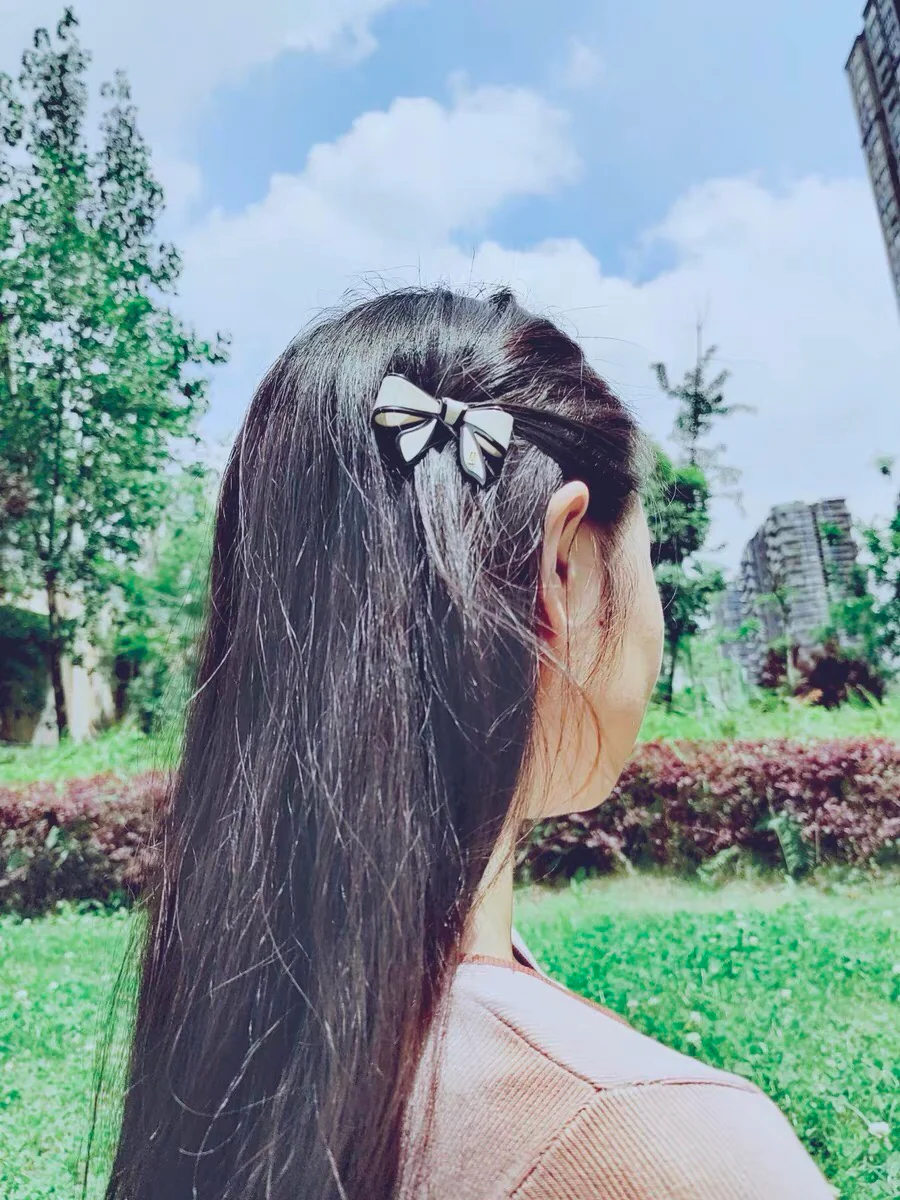 Заколка для волос Chanel 009