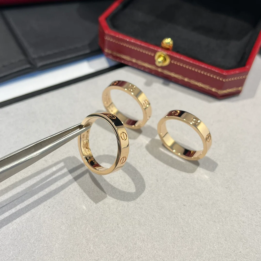 Кольцо Cartier 017