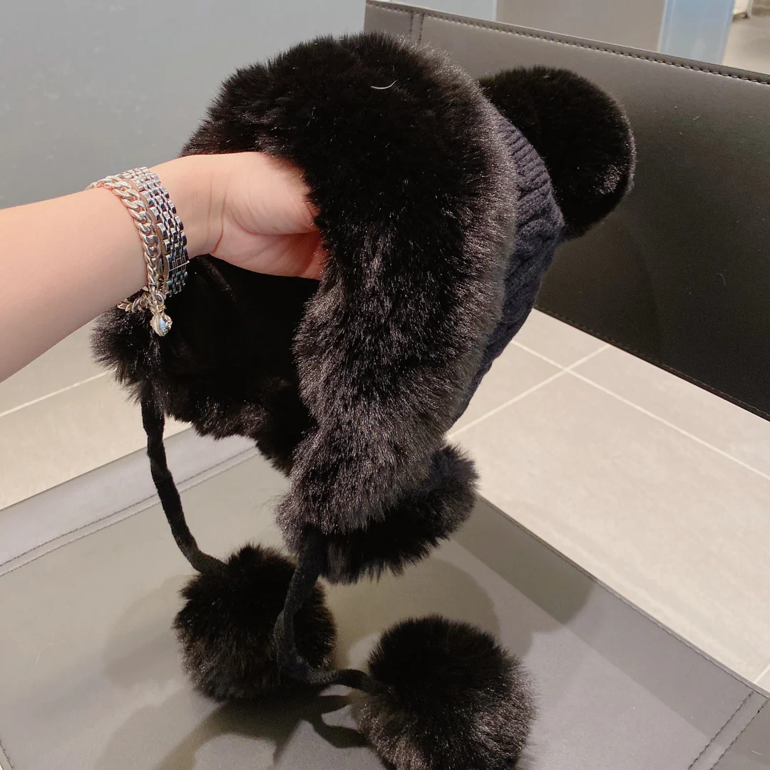 Шапка-бини Burberry с ушками - черная