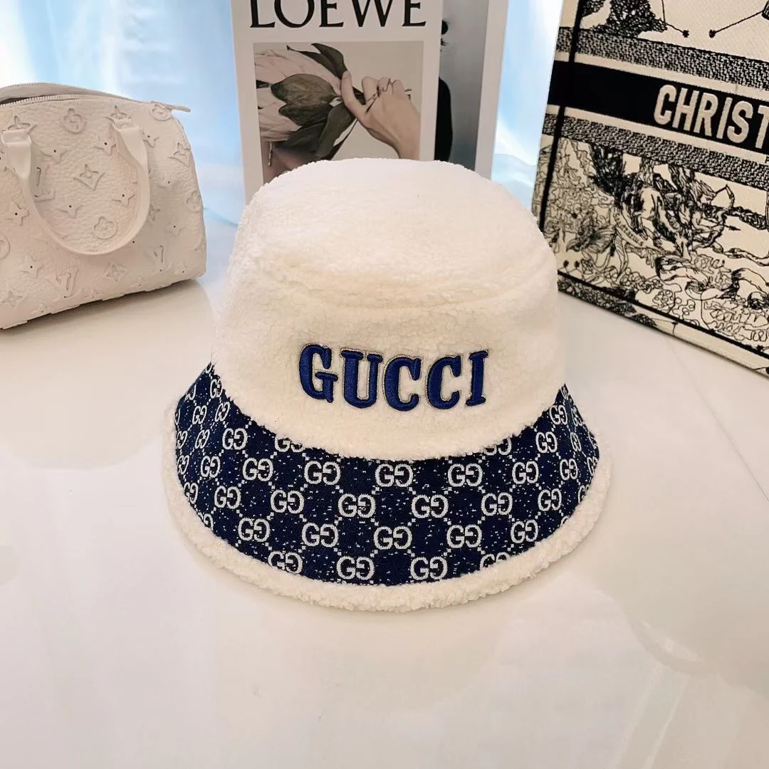 Gucci - Панама из овчины