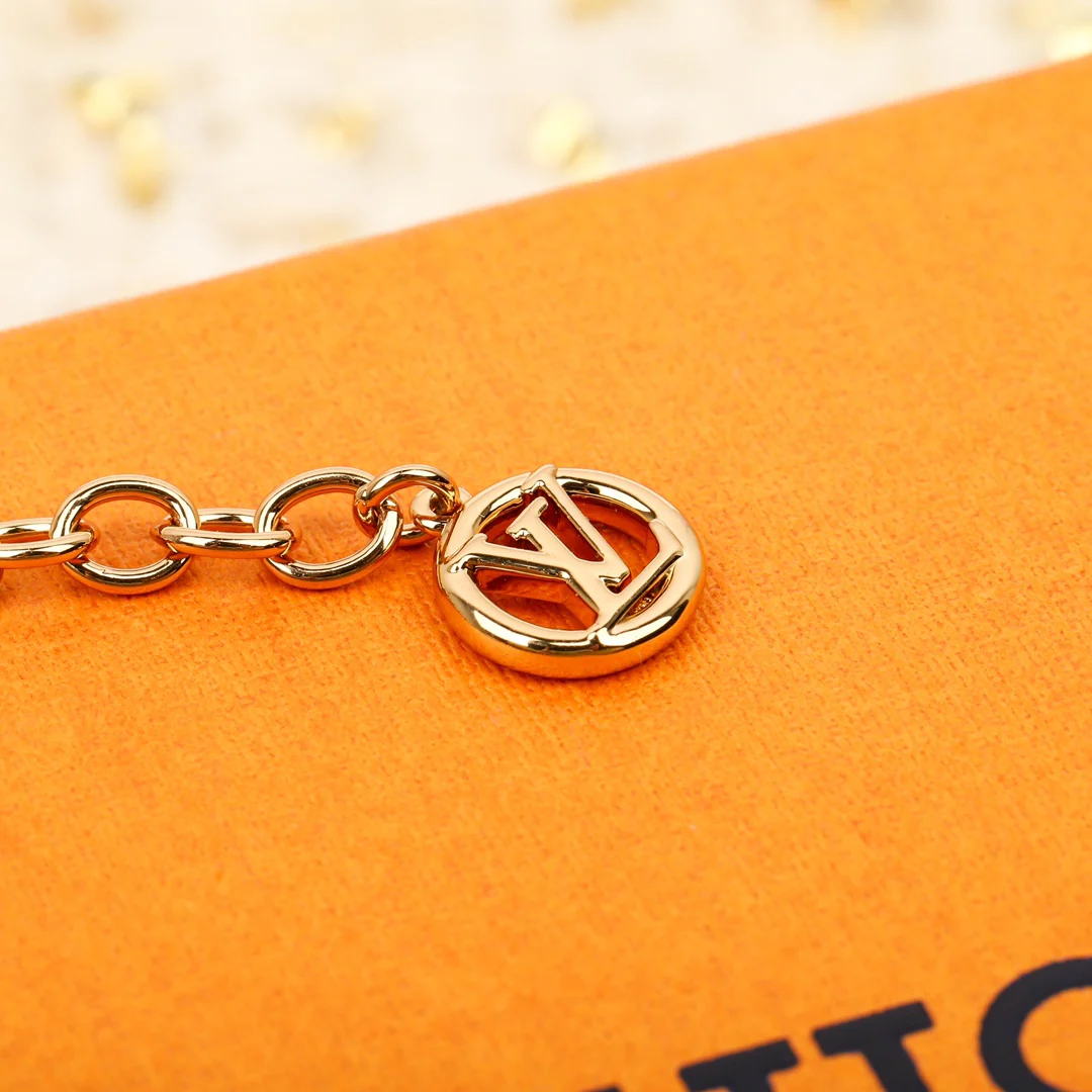 LV-Браслет 013