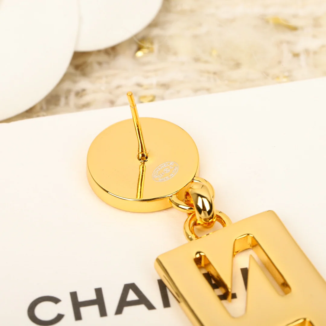 Серьги Chanel 1021