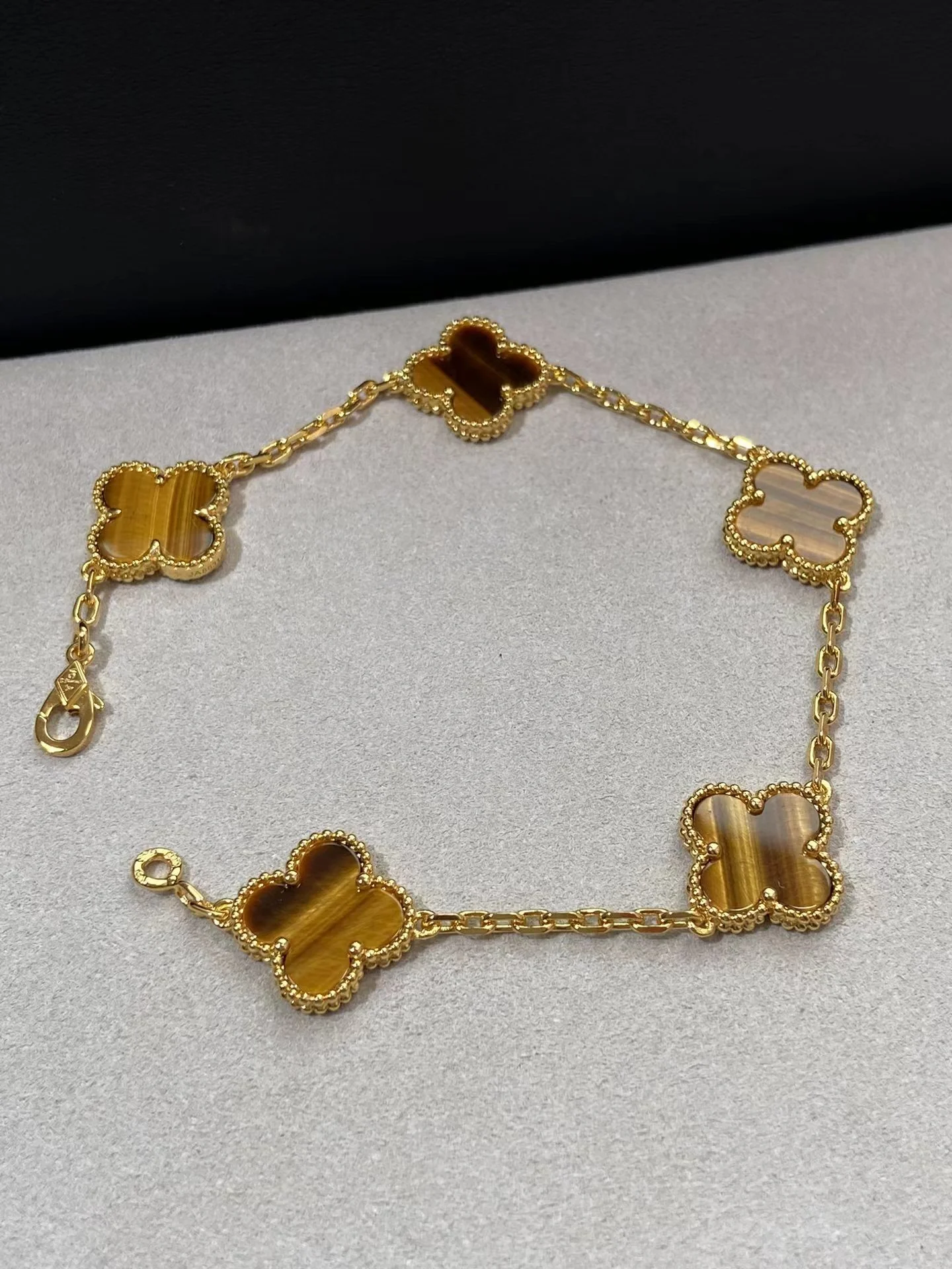 Van Vek - Браслет 032