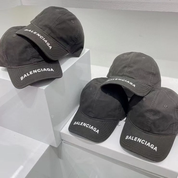 Классическая бейсболка Balenciaga - 4