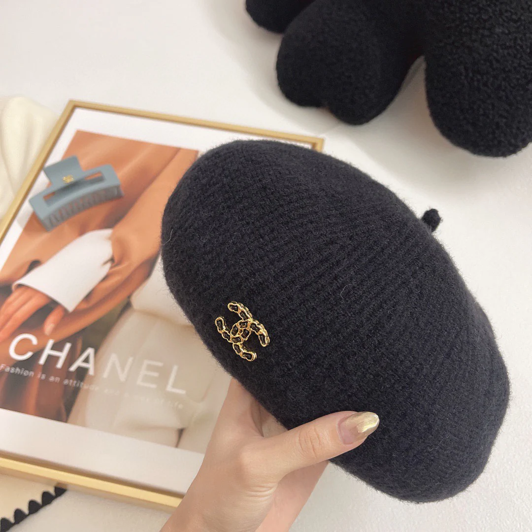Шерстяной берет Chanel