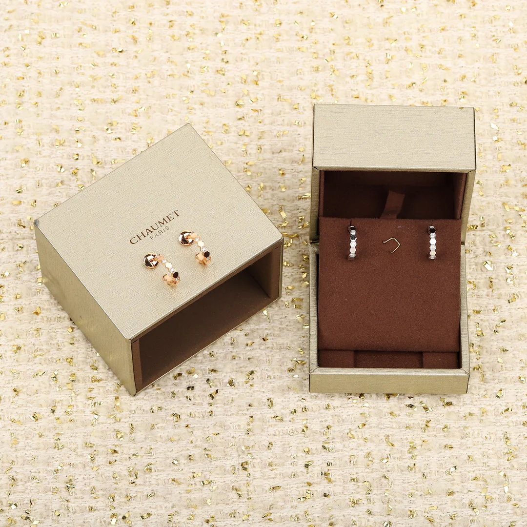 Серьги Chaumet 030