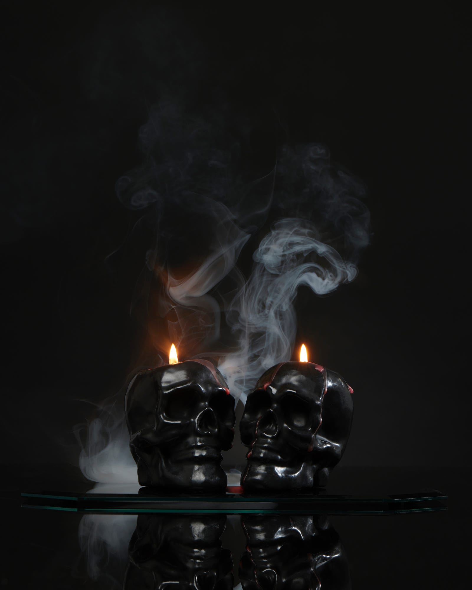 Bleeding Skull Unscented Candle Duo Black & Red 2 x 180g