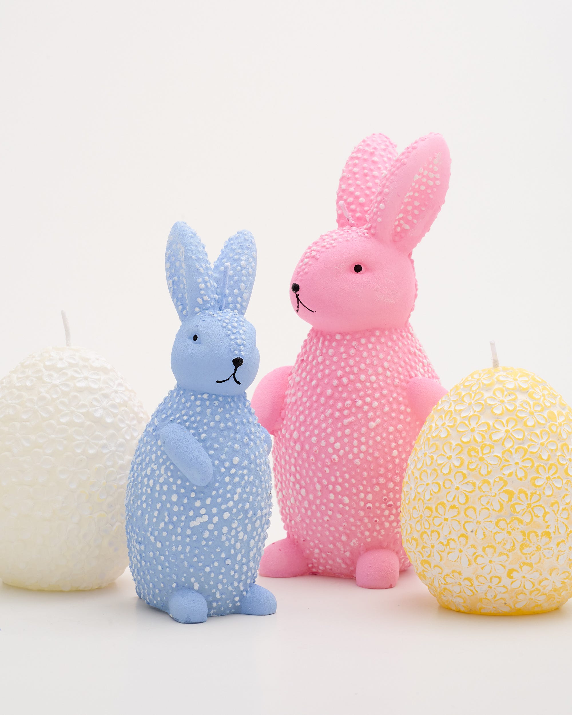 Unscented Bunny Candle Pink 18cm