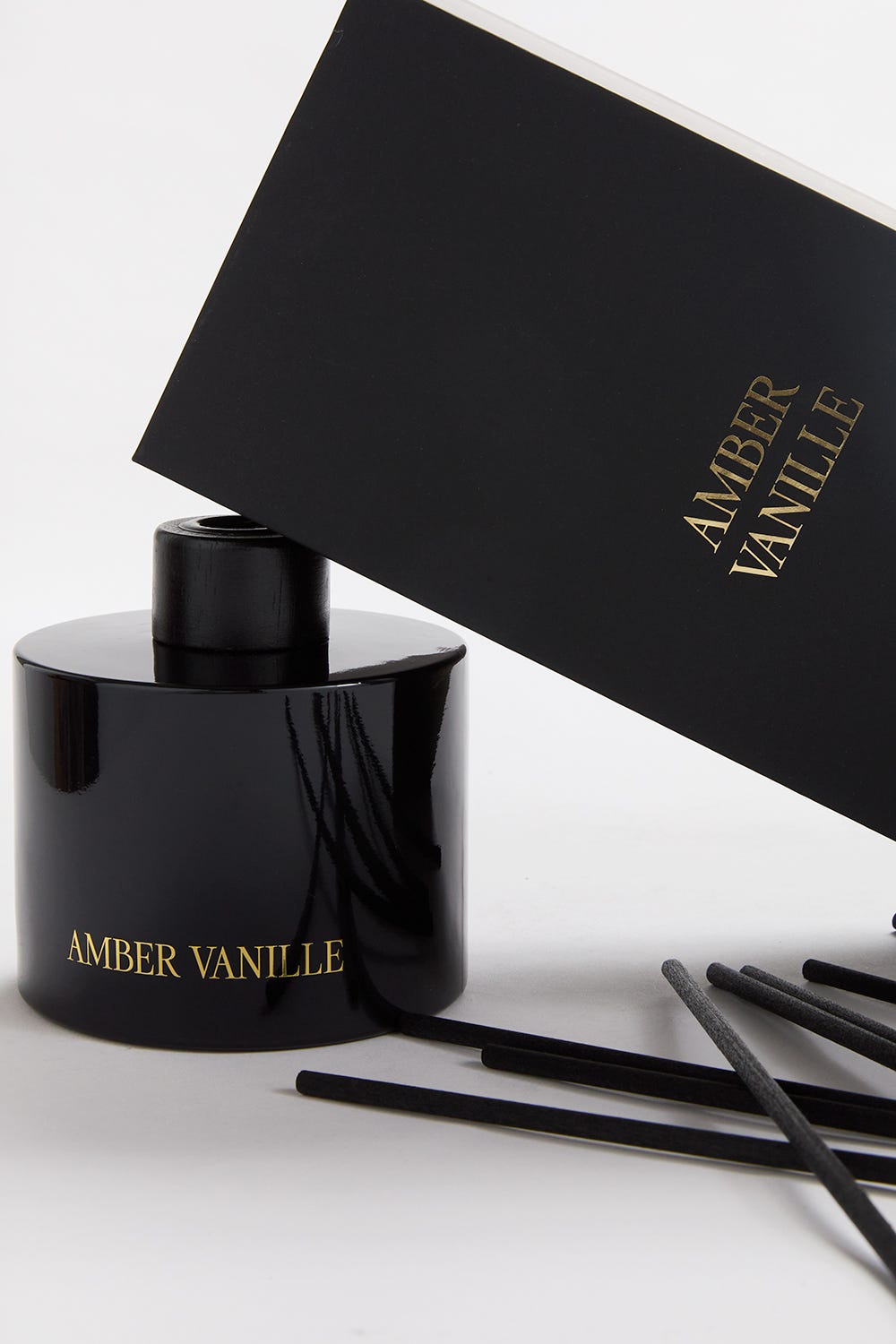 Amber Vanille Reed Diffuser 450mL