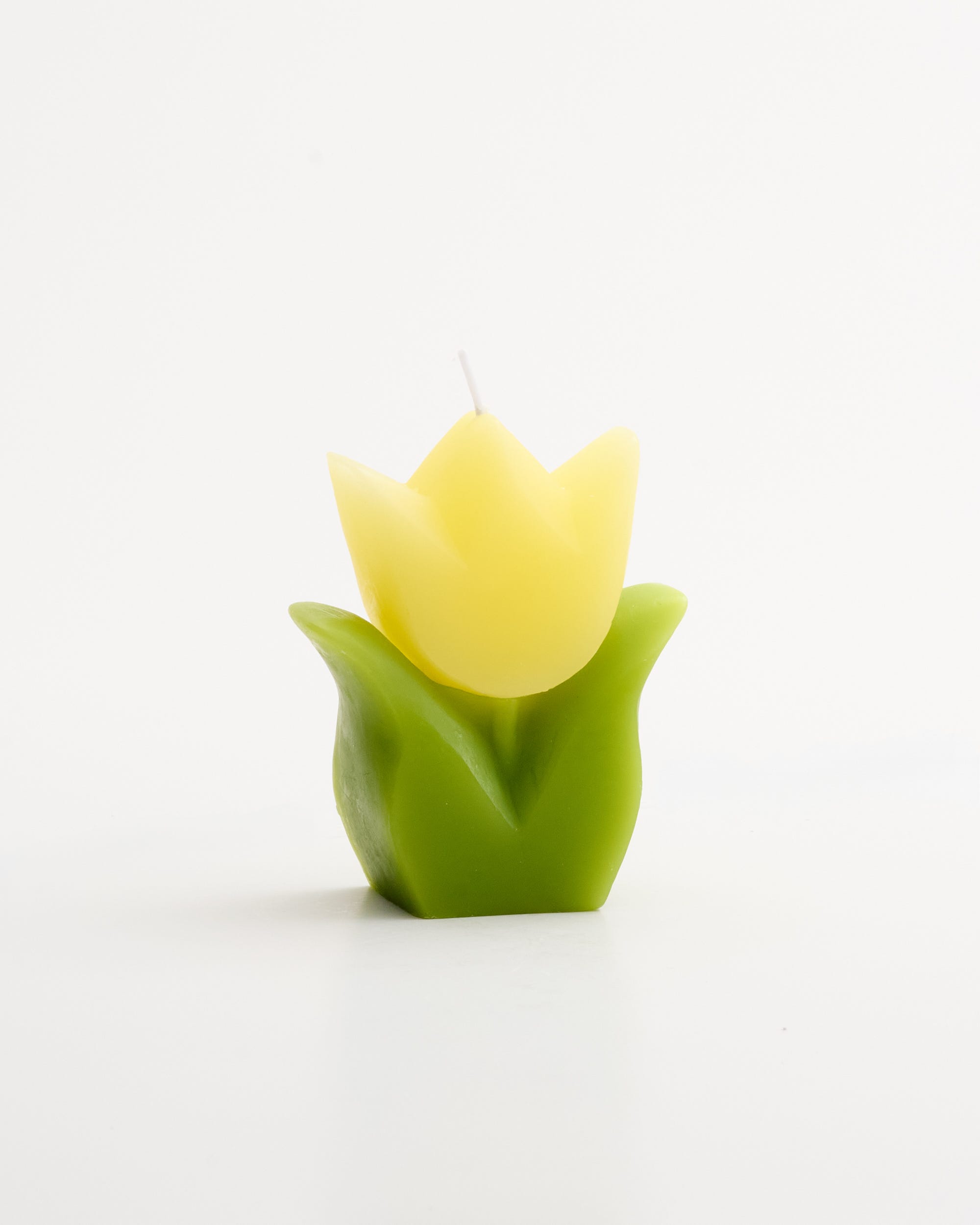Tulip Flower Unscented Candle Yellow 9.5cm