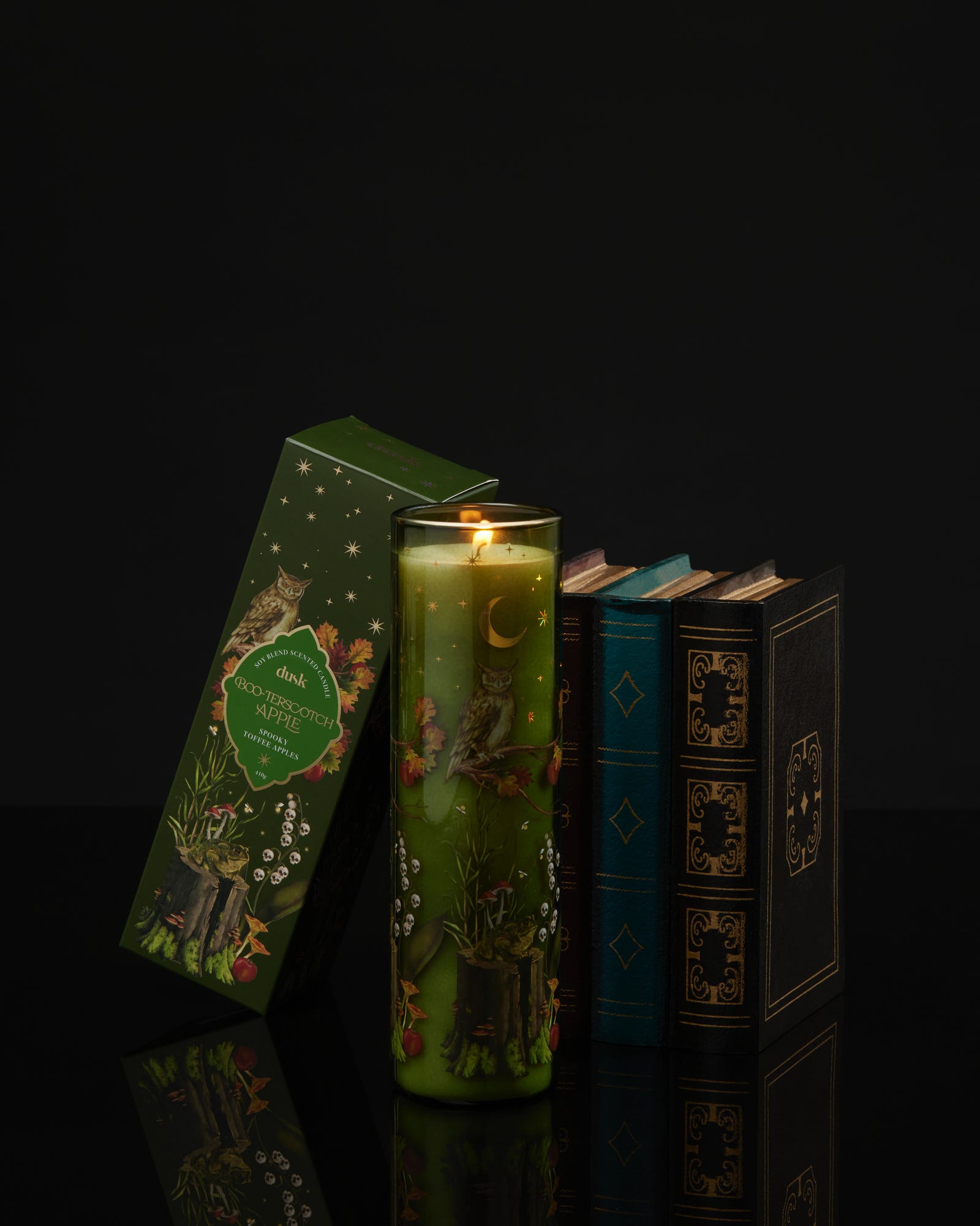 Boo-tterscotch Apple Soy Blend Scented Candle 410g