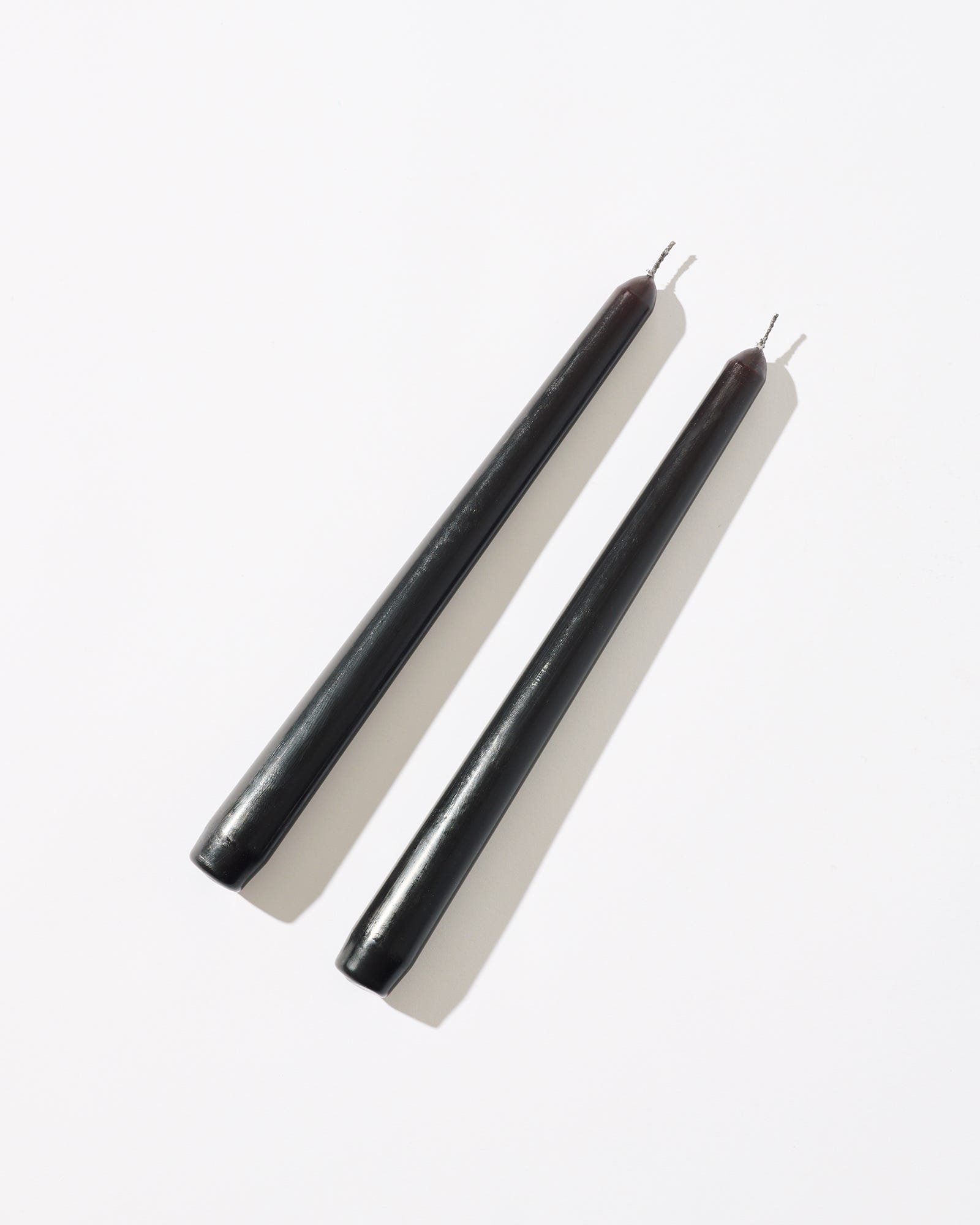 Bleeding Tapers Black & Red Unscented 2 x 25cm