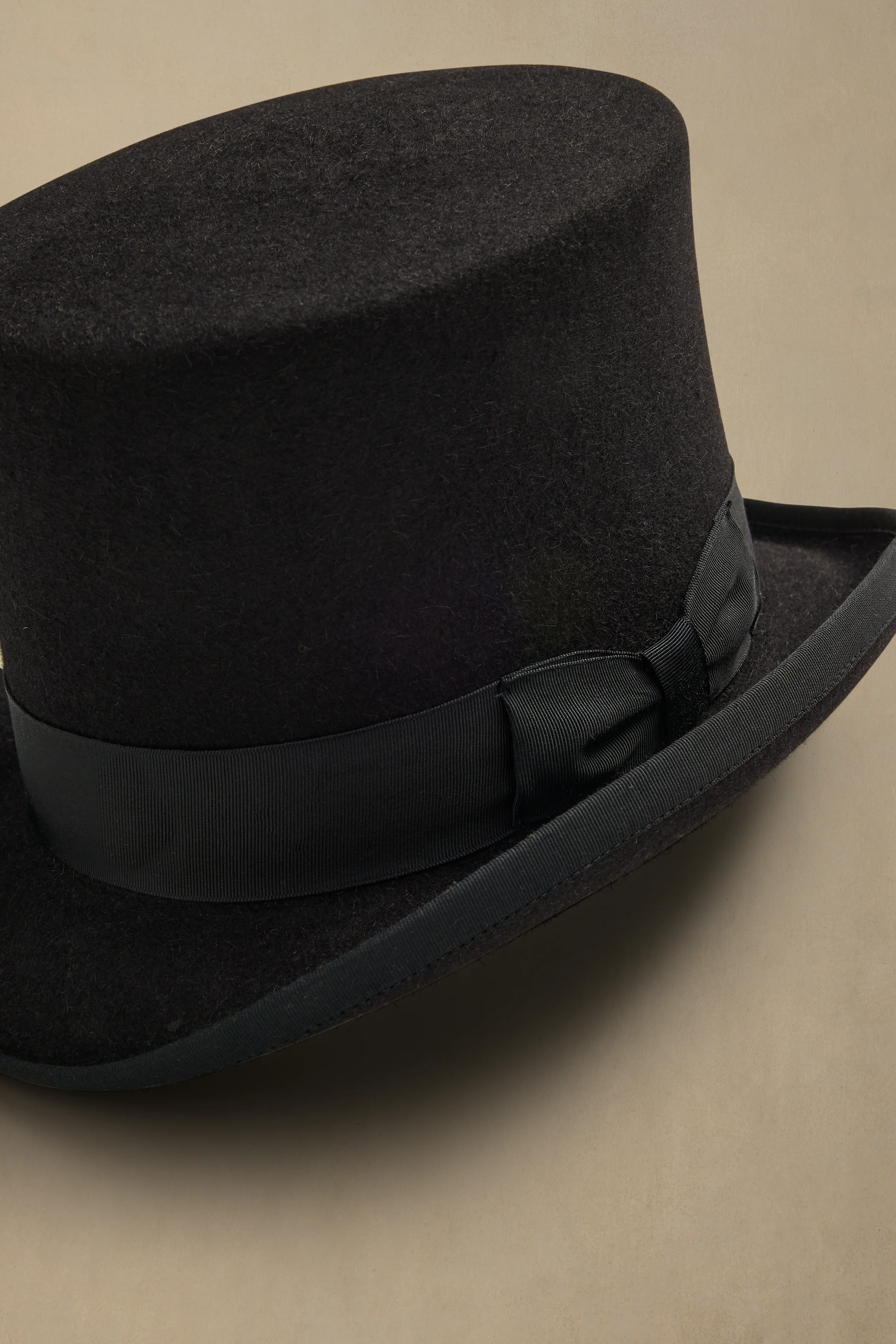Top Hat Black