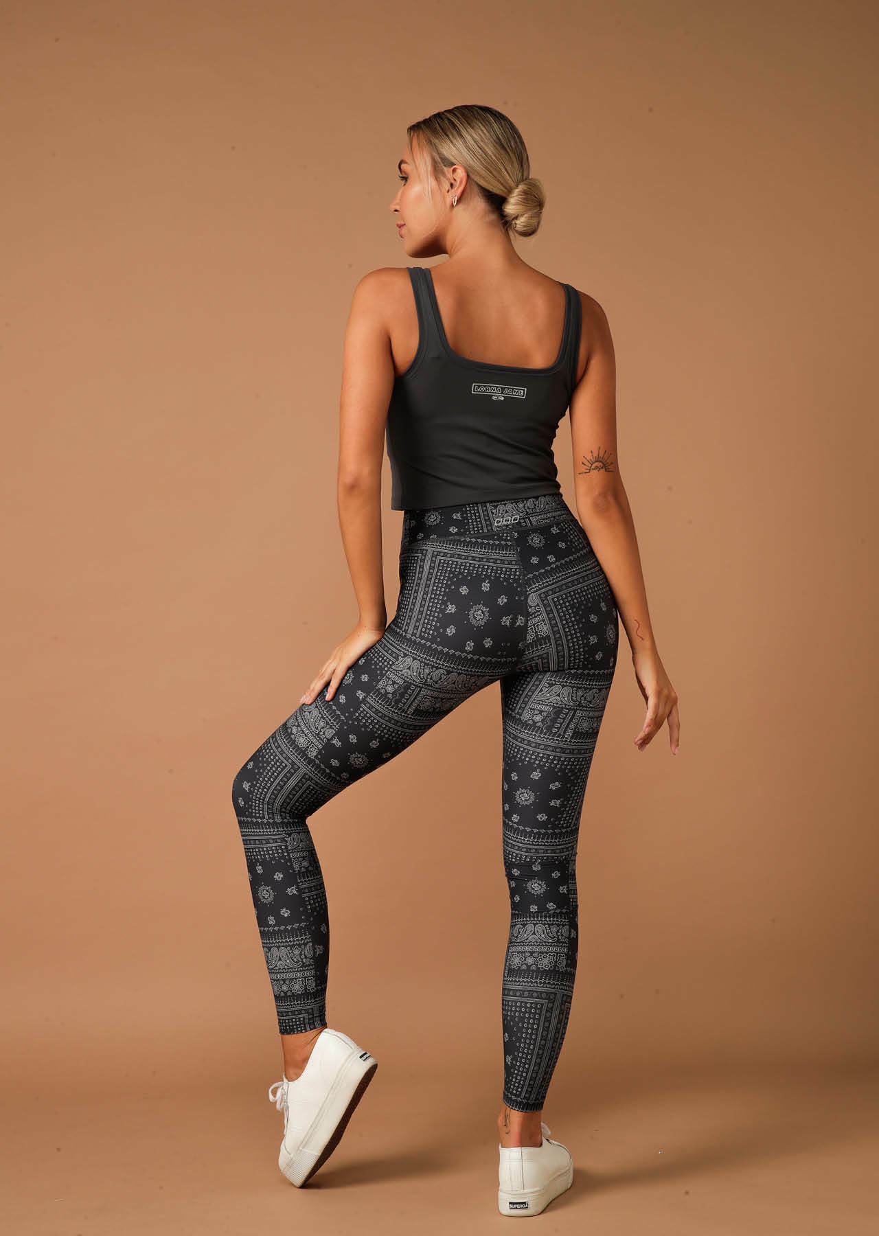 Lorna Jane Bandana Paisley Full Length Leggings
