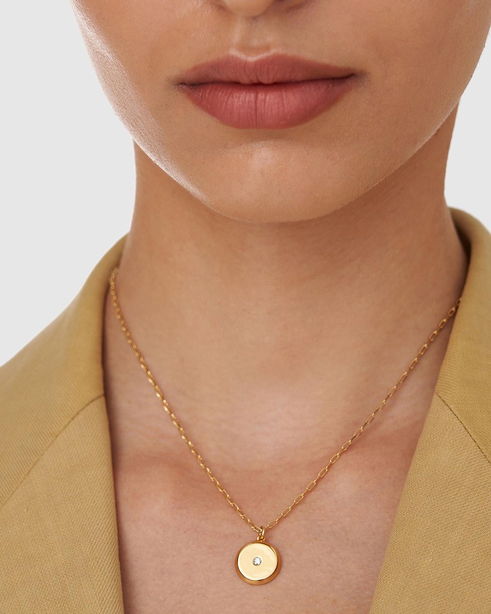 Fawne Circle Necklace