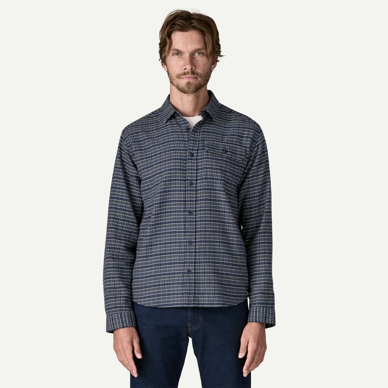 Patagonia Men's Long-Sleeved Lightweight Fjord Flannel Shirt