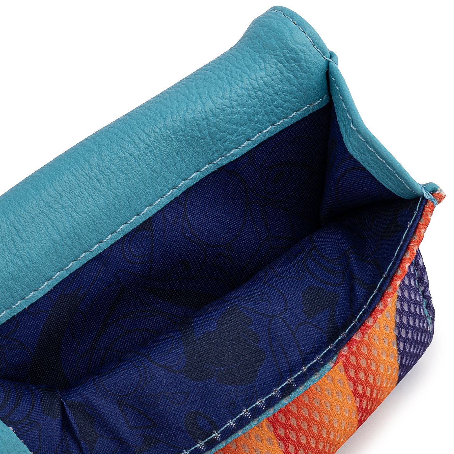 Looney Tunes Space Jam A New Legacy Tune Squad Bi-Fold Wallet