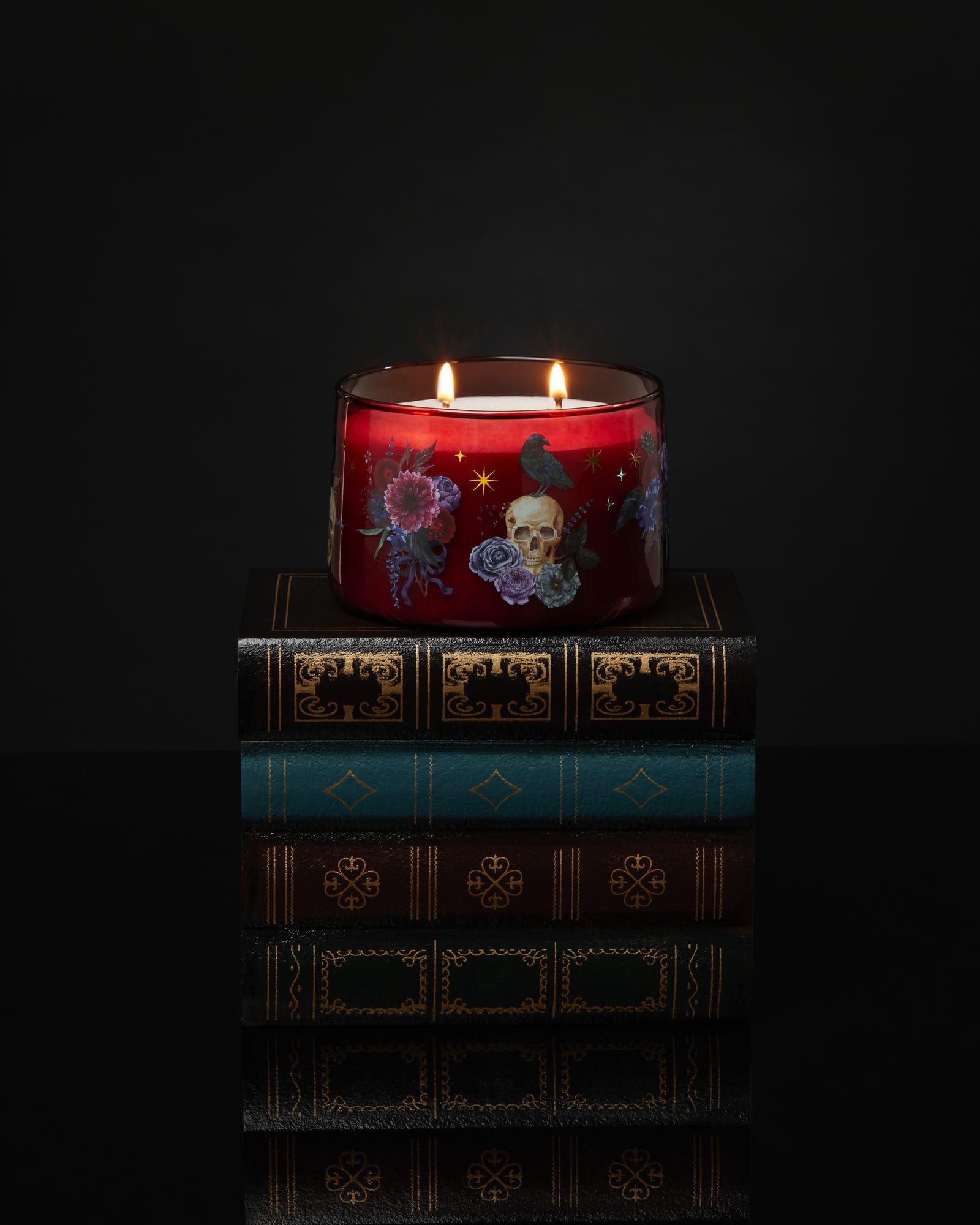 Gothic Bouquet Soy Blend Scented Candle 450g