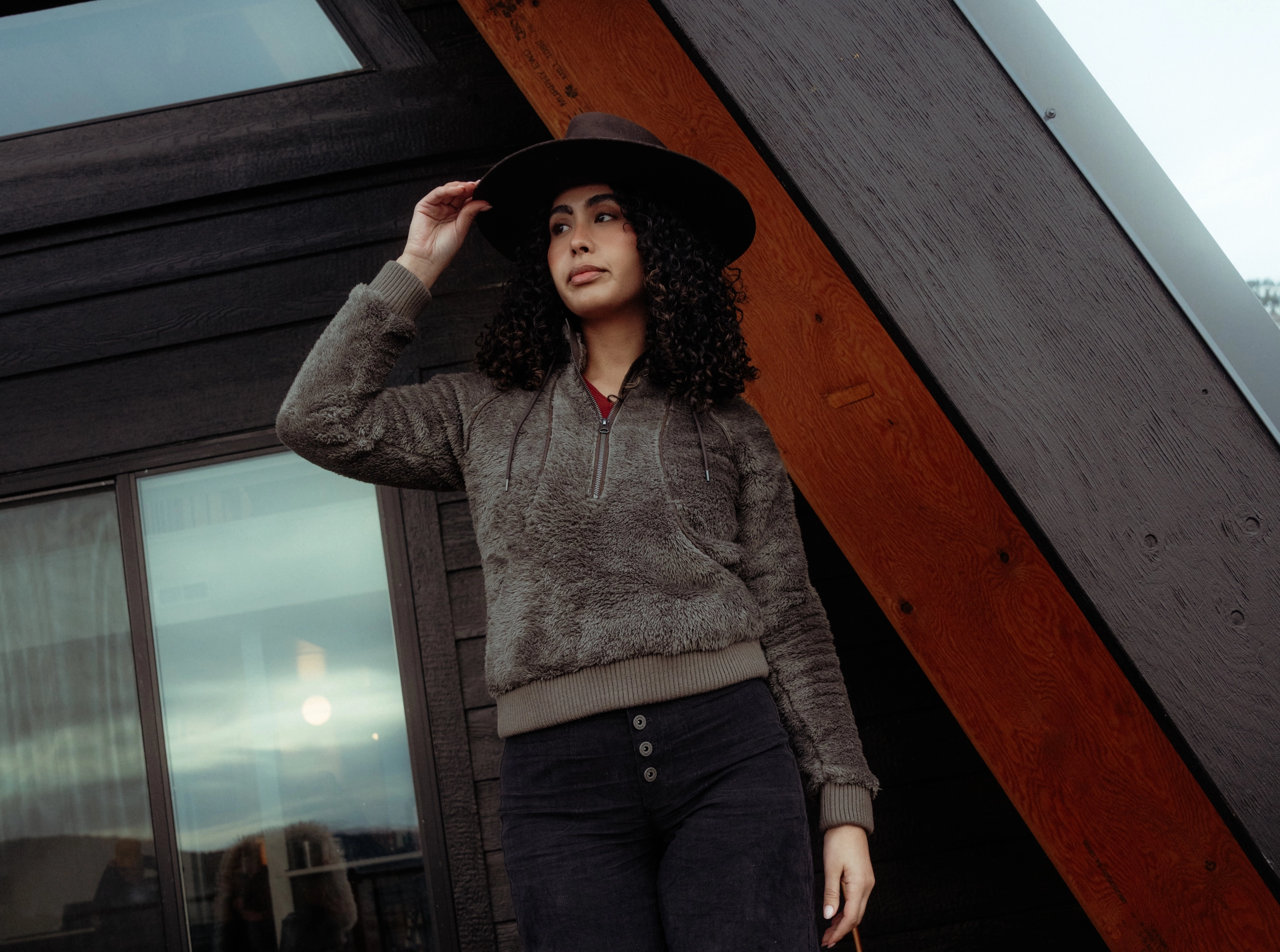 Avina&trade; Flight Pullover Hoody