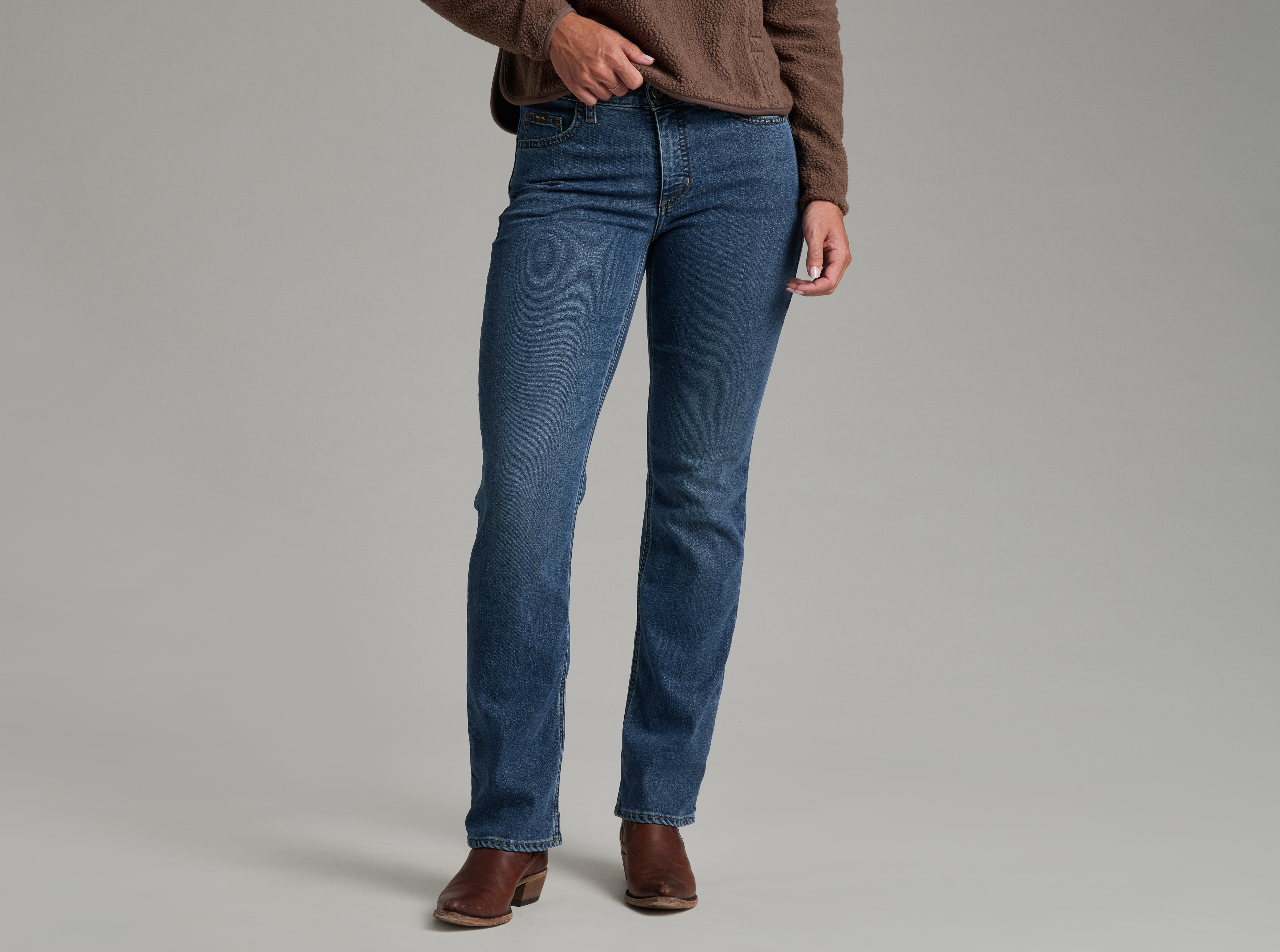 Kontour&trade; Form Straight Denim