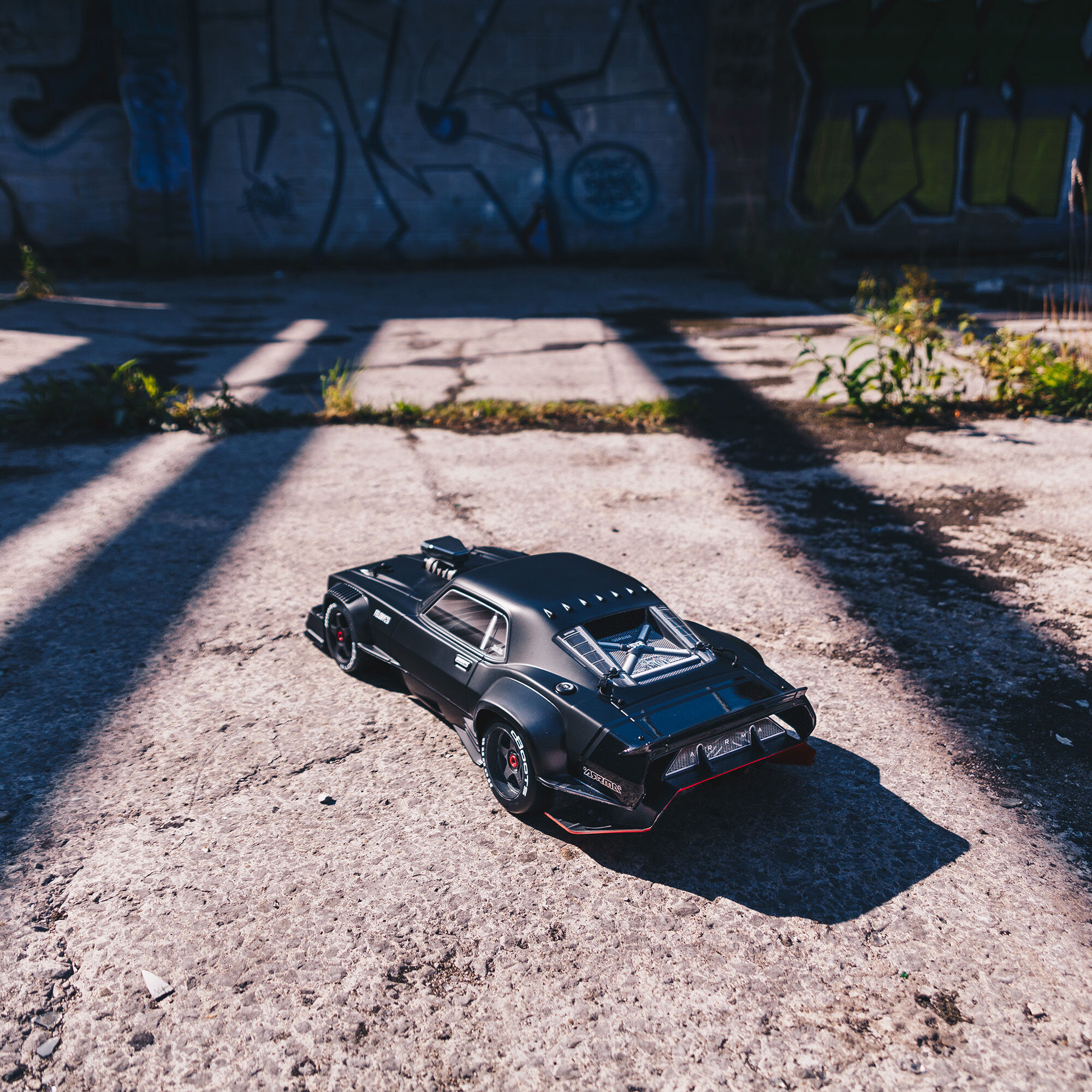 ARRMA 1/7 FELONY 6S AVC 4X4 RTR Brushless All-Road Street Bash, Black