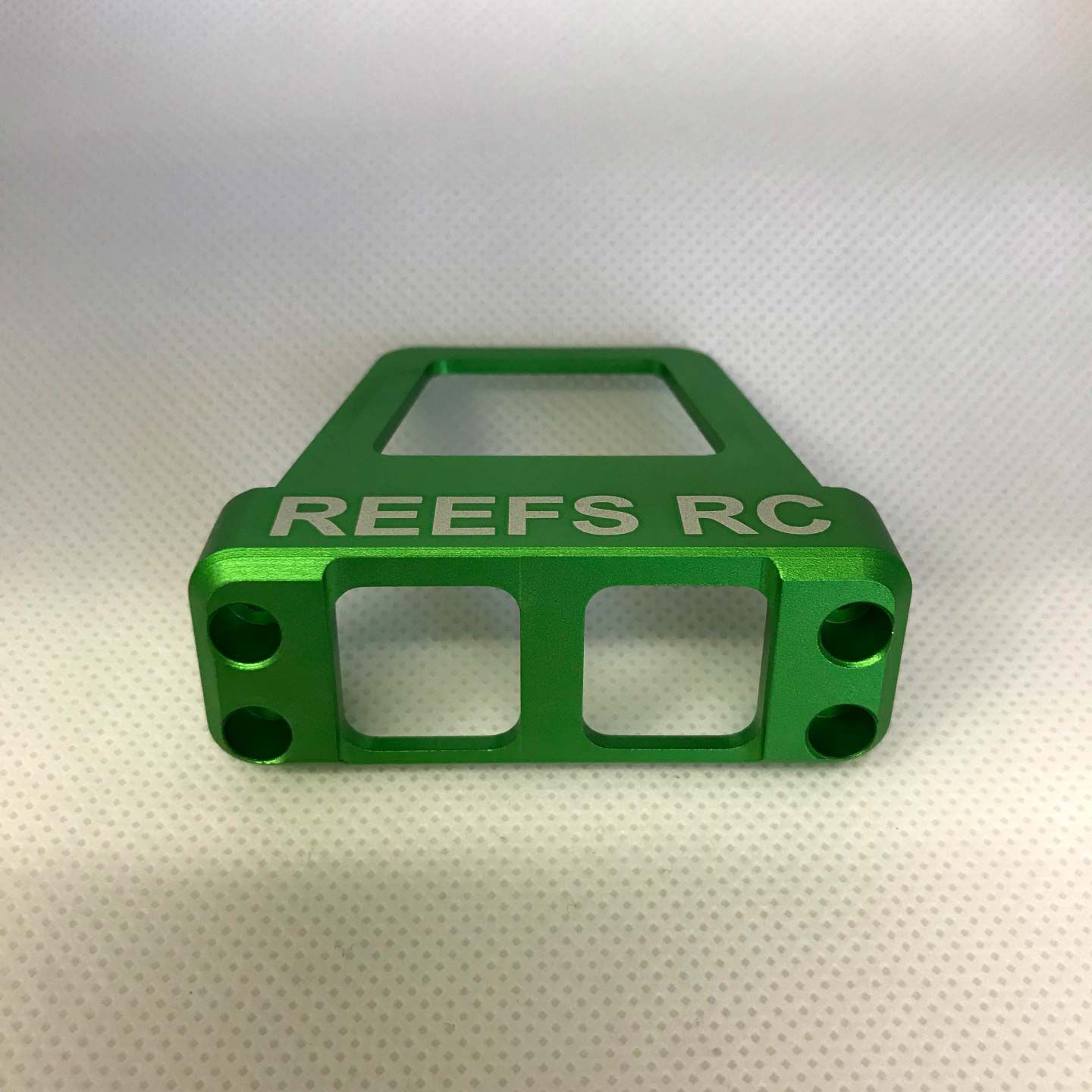 REEFS RC Servo Shield, Green