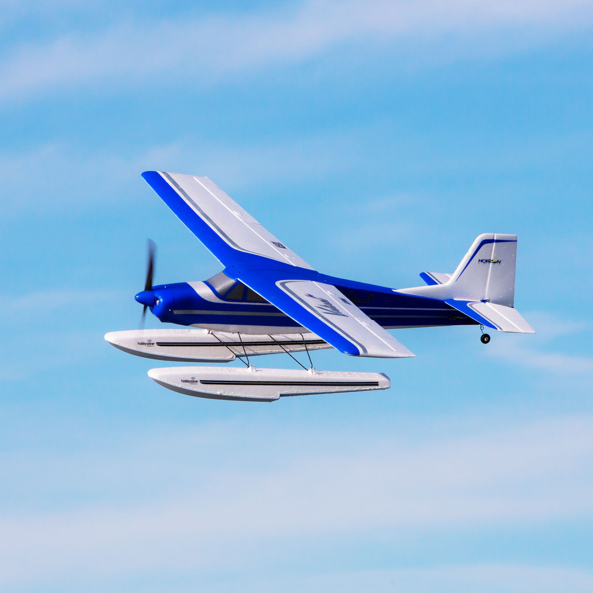 E-flite Valiant 1.3m BNF Basic with AS3X and SAFE Select