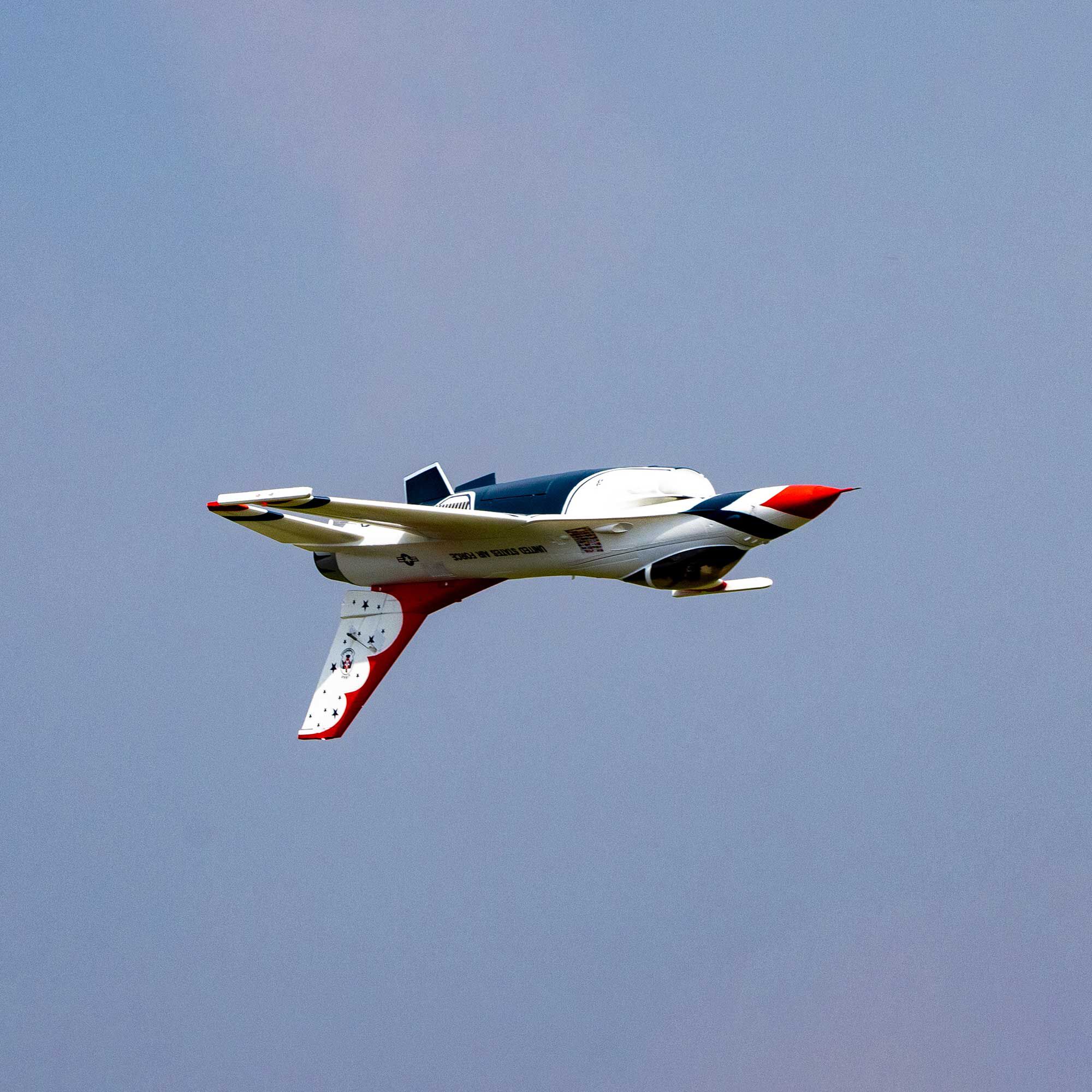 E-flite F-16 Thunderbirds 80mm EDF BNF Basic with AS3X and SAFE Select