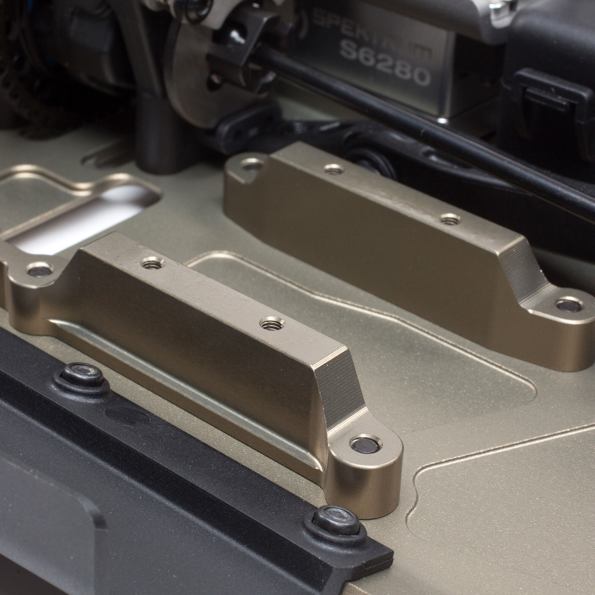 Team Losi Racing 1/8 8IGHT-XT/XTE 4X4 Nitro/Electric Truggy Race Kit