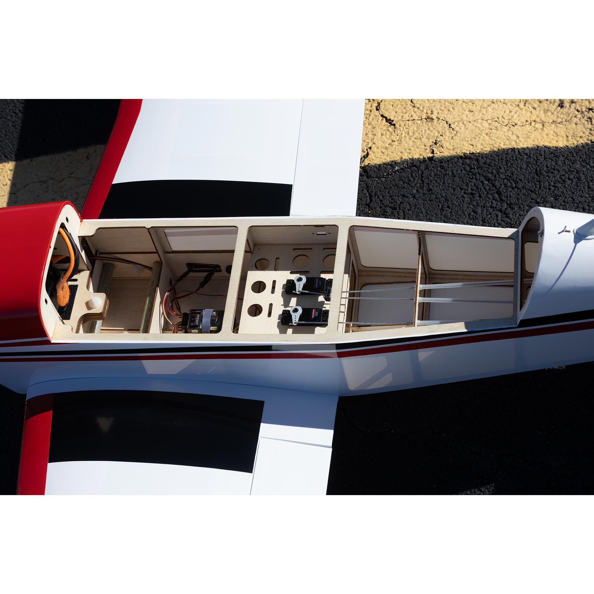 Hangar 9 Pawnee Brave 20cc ARF, 87"