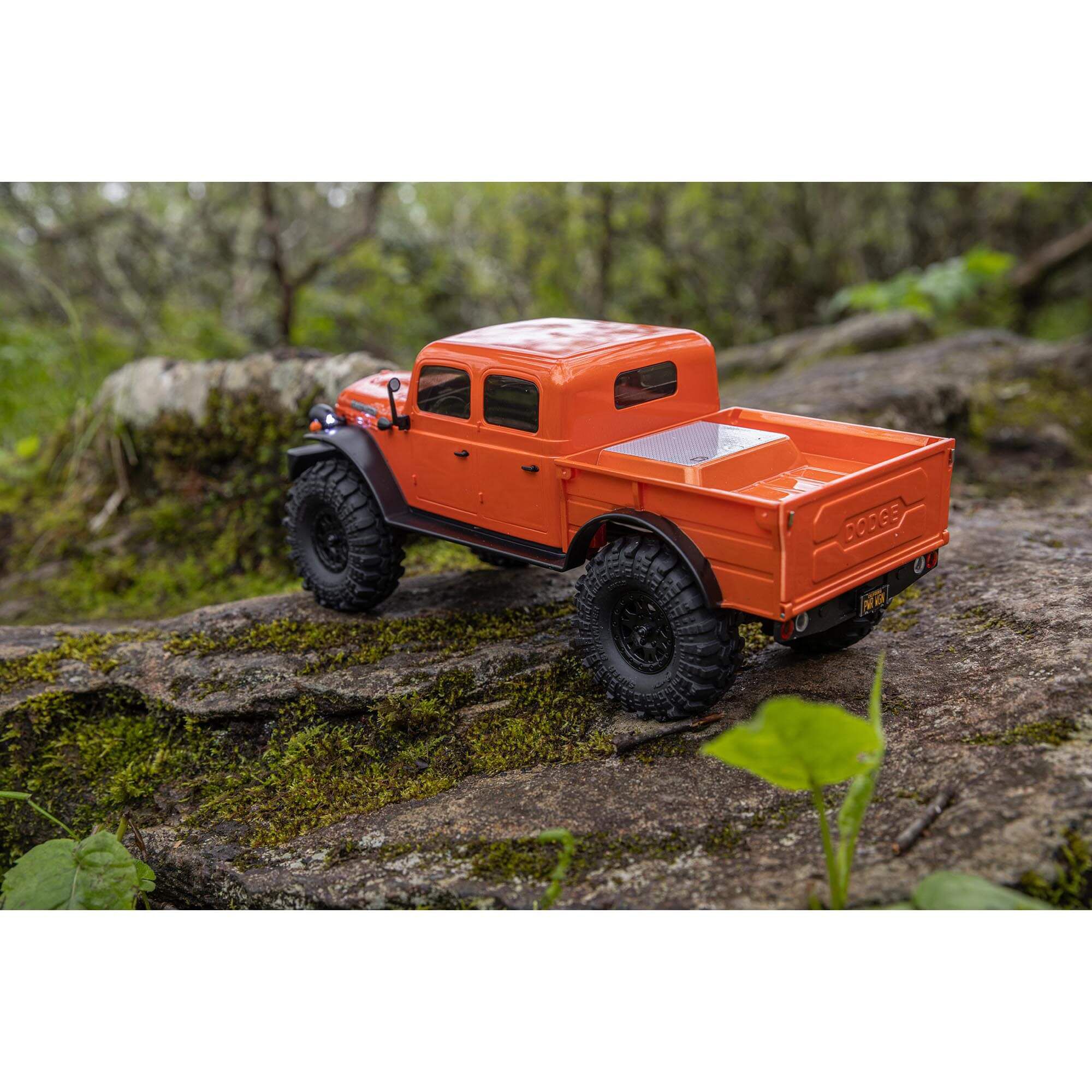 Axial 1/24 SCX24 Dodge Power Wagon 4X4 RTR Brushed Rock Crawler (Battery & Charger Included), Orange