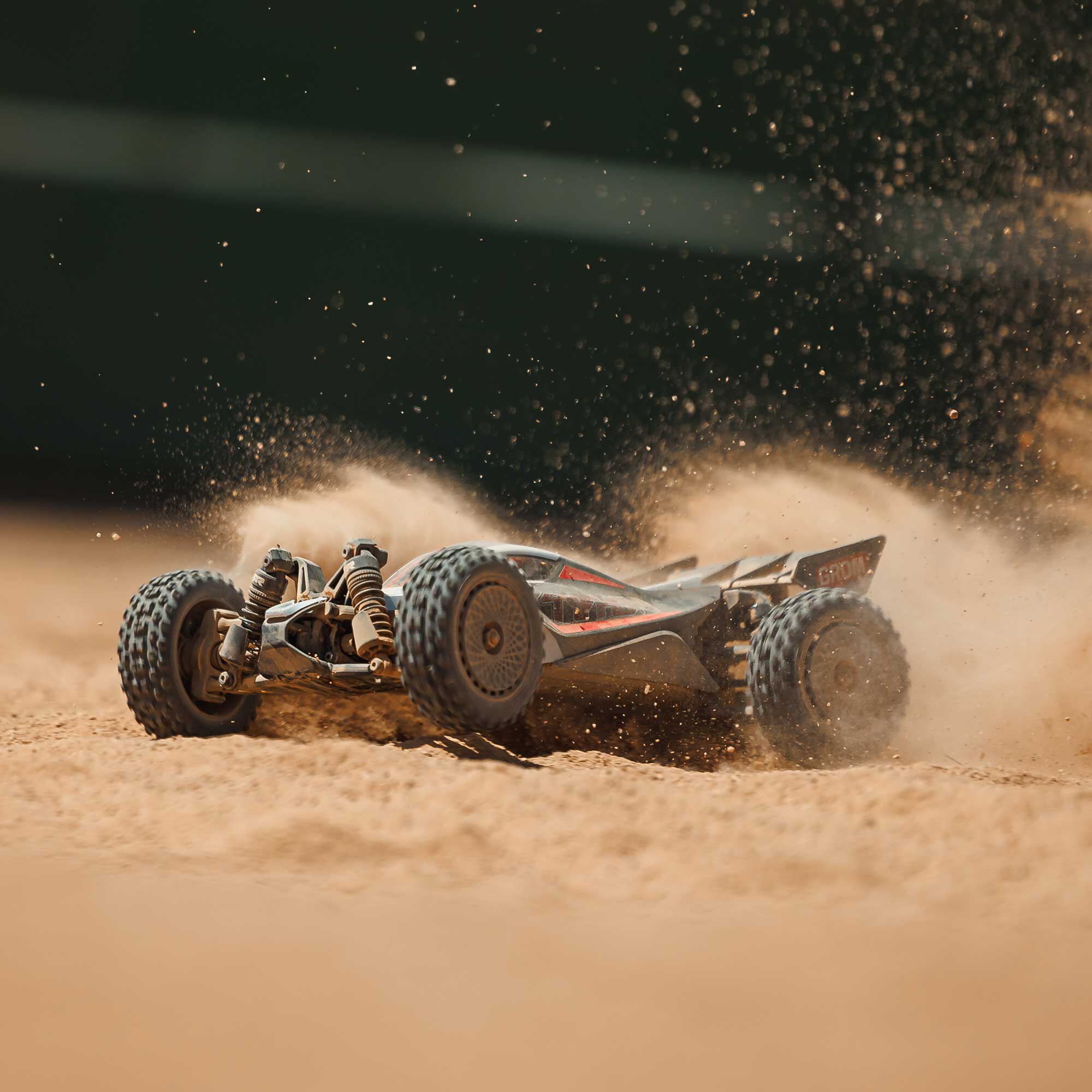 ARRMA 1/14 TYPHON GROM 223S DSC 4X4 RTR Brushless Buggy, Silver